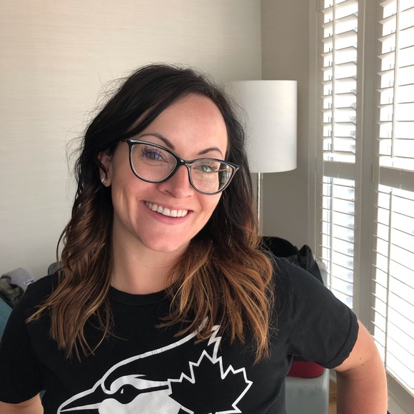 Meet your Posher, Alesha - Picture 1 of 1